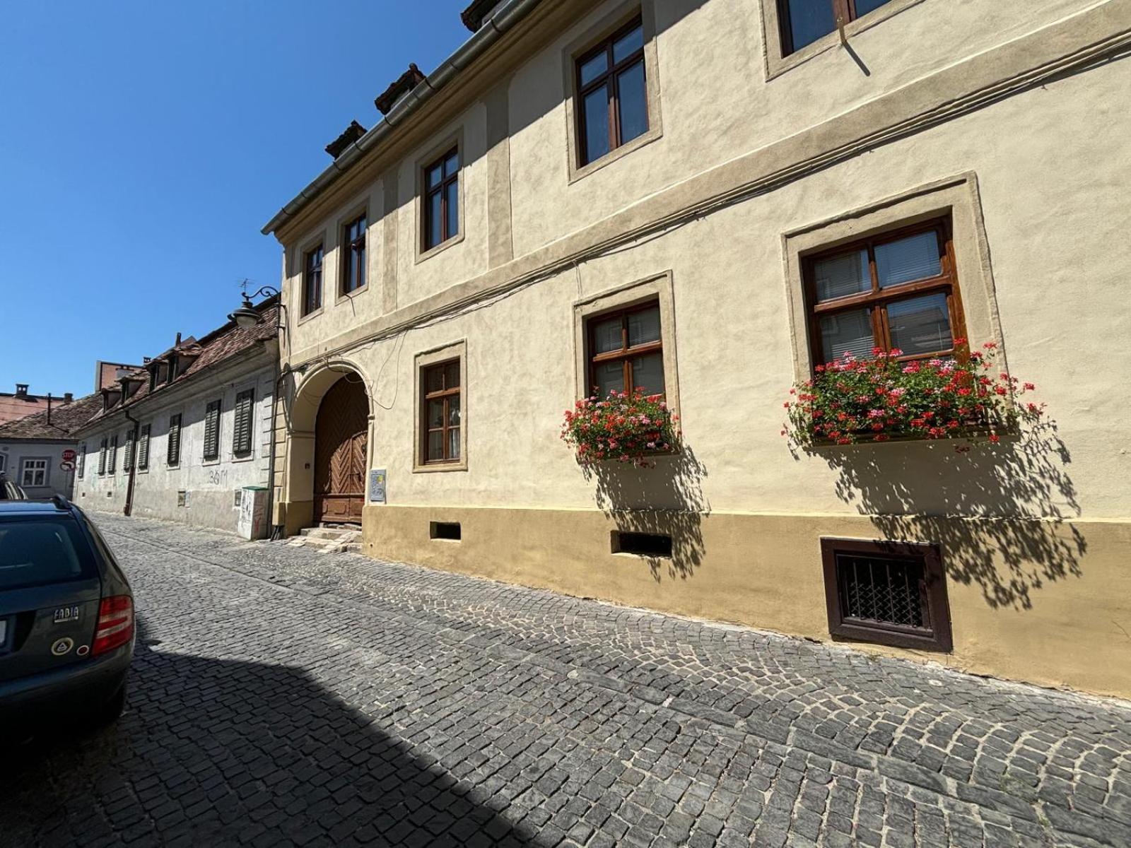 Lucasi Apartment